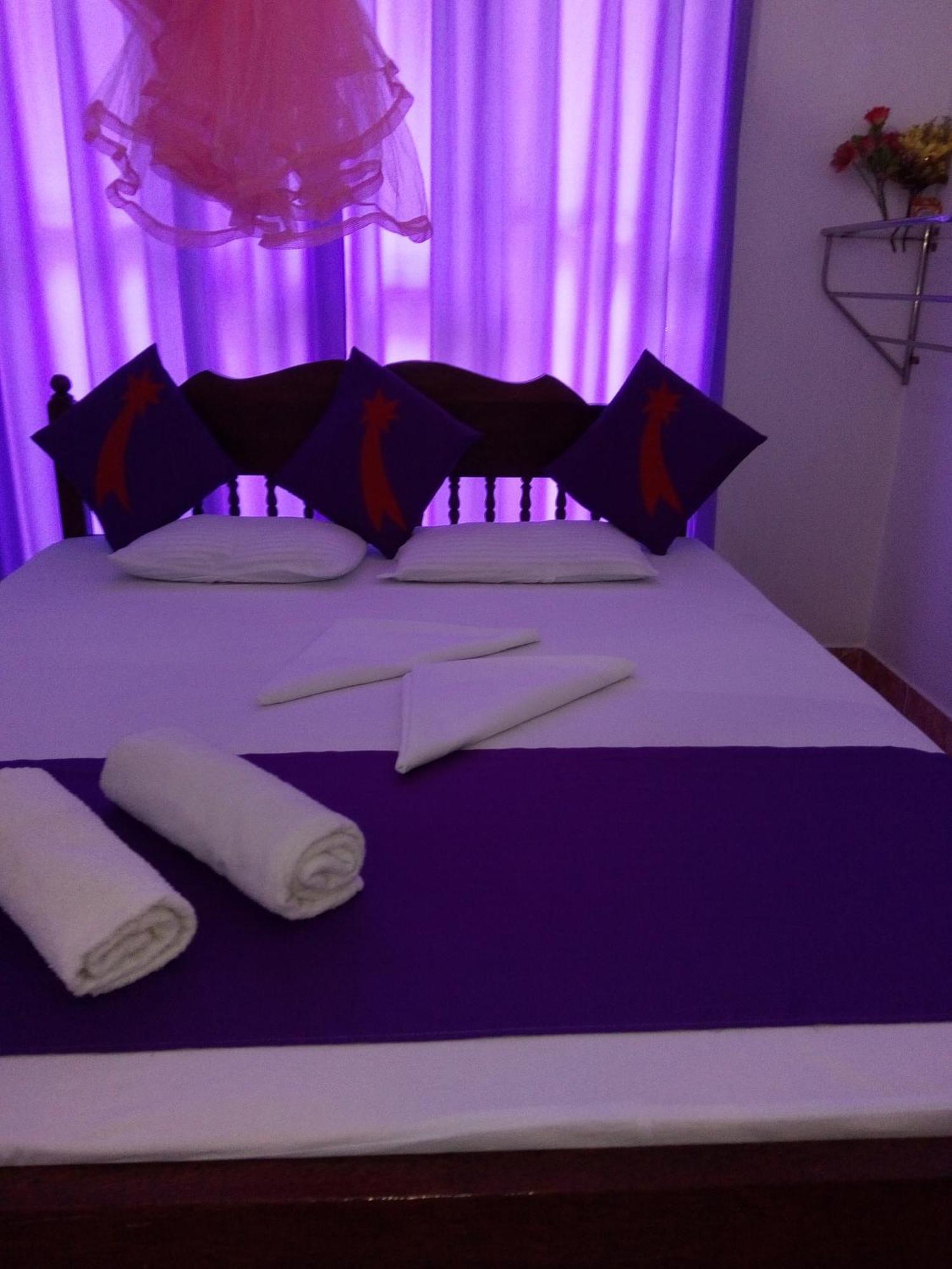 קנדי Evening Star Guest Inn חדר תמונה