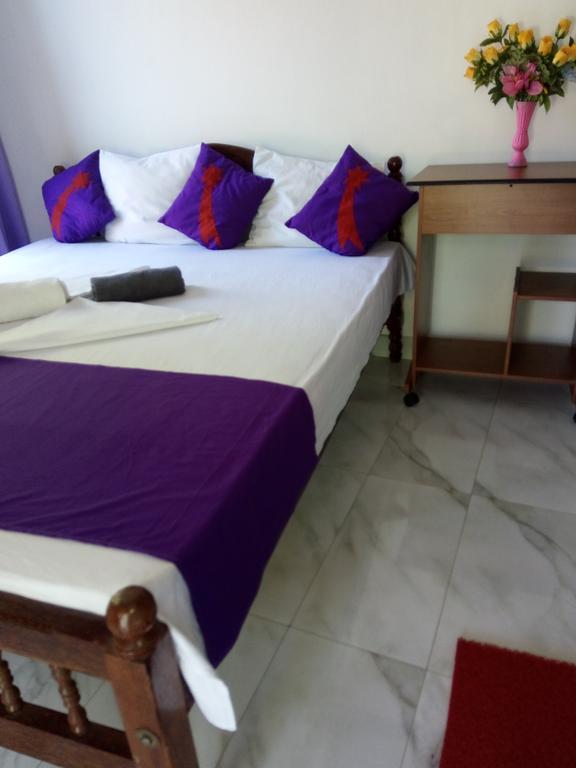 קנדי Evening Star Guest Inn חדר תמונה